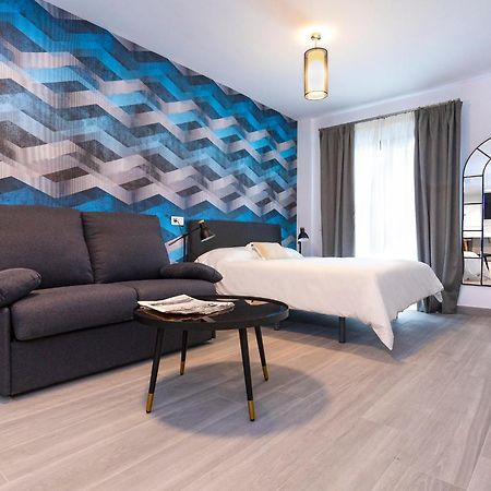 Malaga Rivas 34 Suites Homes Экстерьер фото