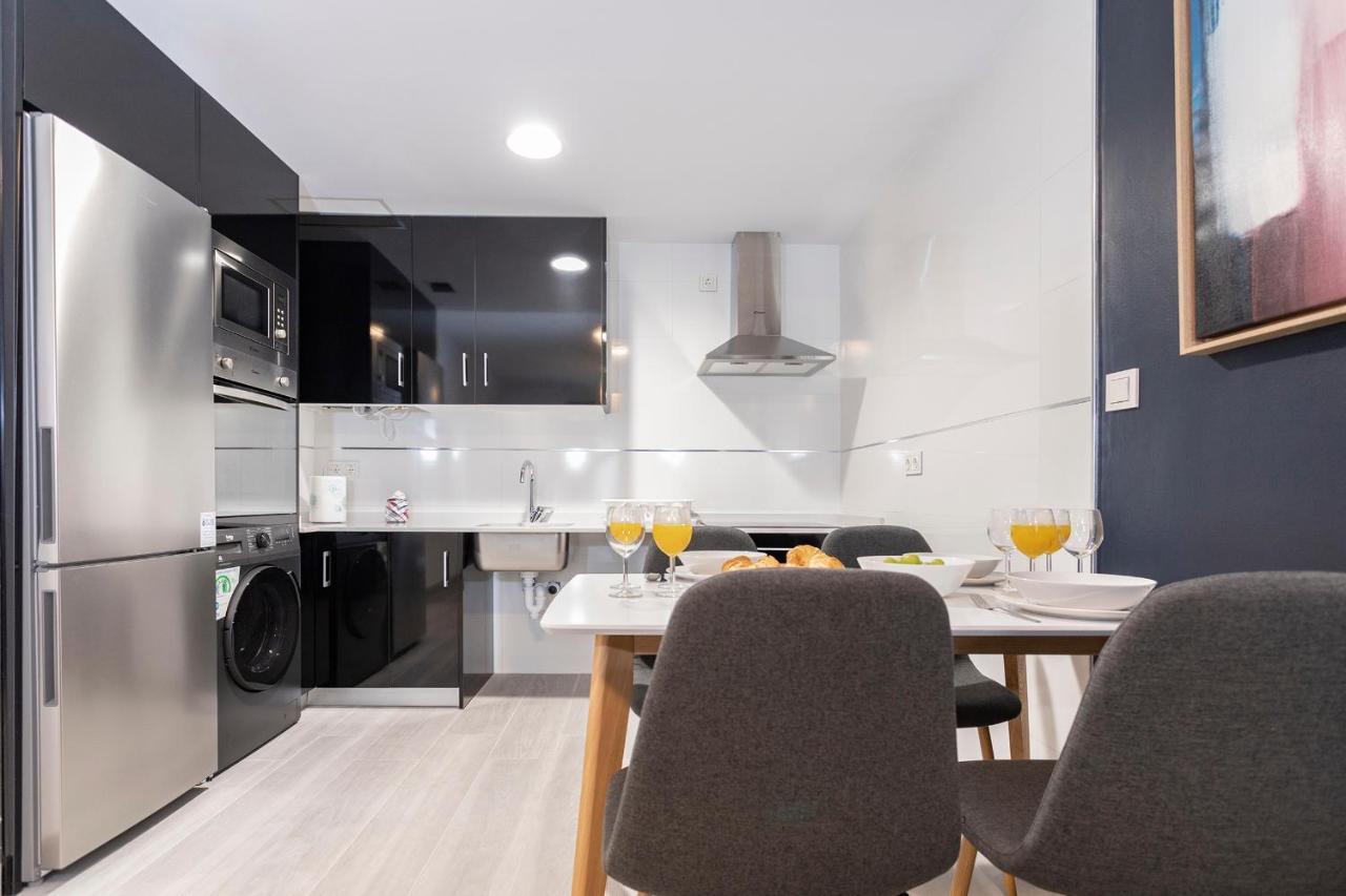 Malaga Rivas 34 Suites Homes Экстерьер фото