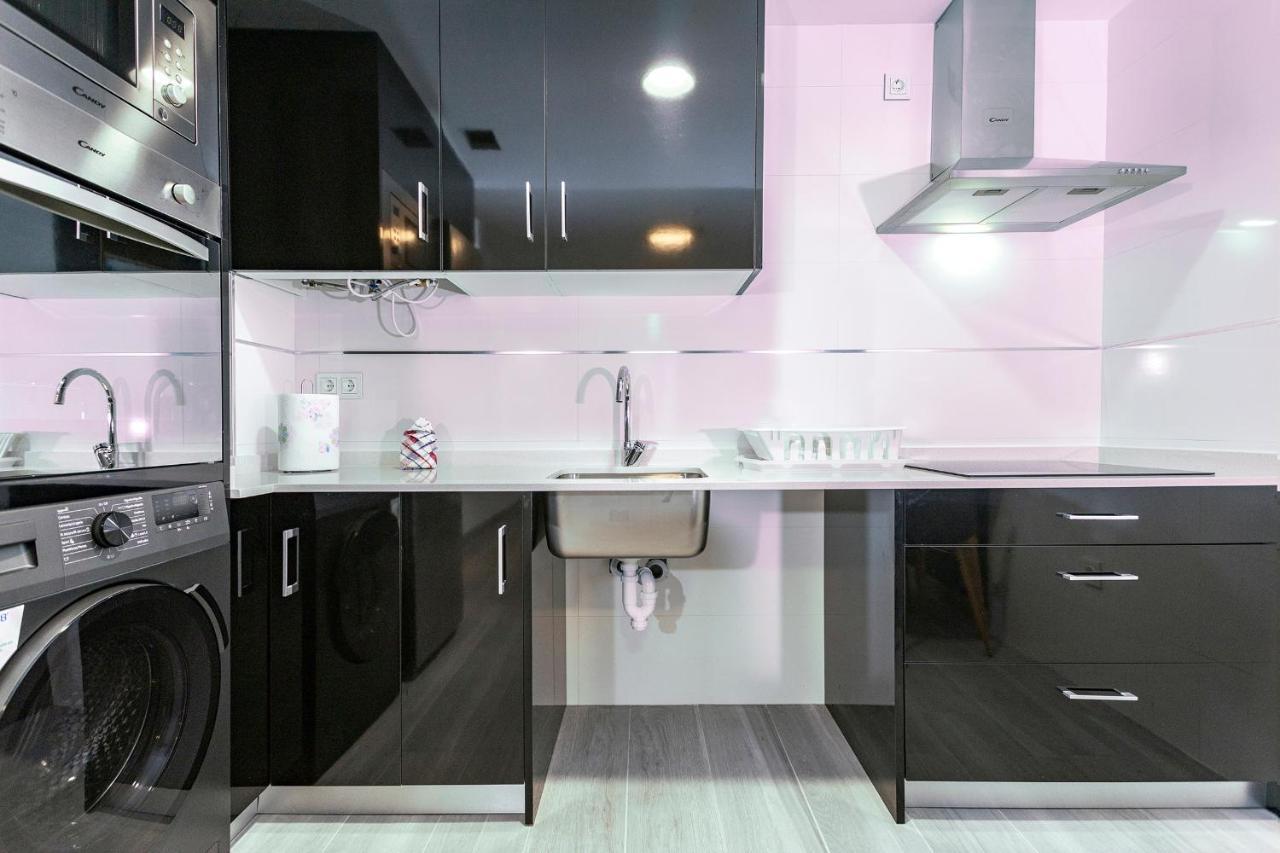 Malaga Rivas 34 Suites Homes Экстерьер фото