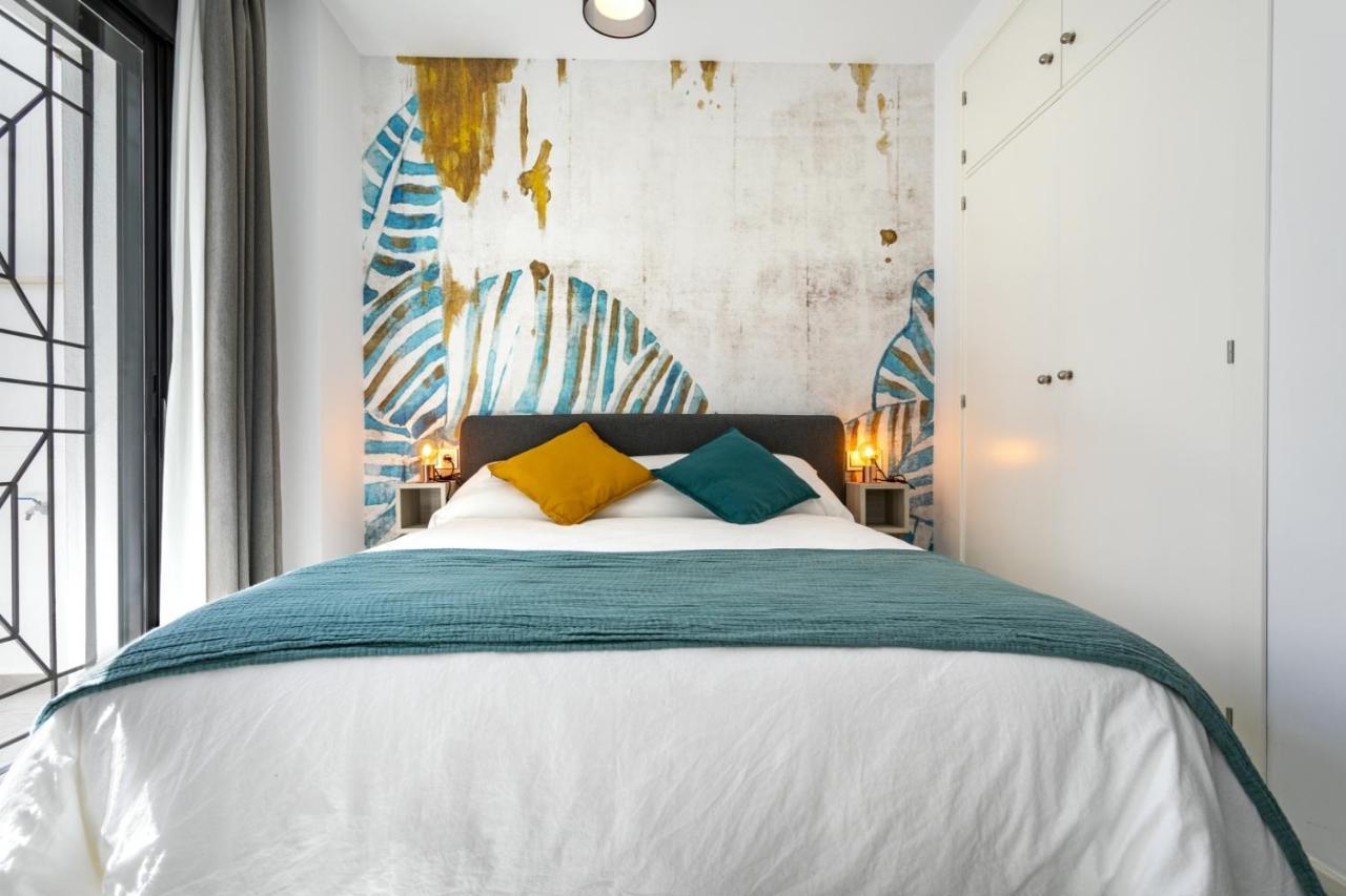 Malaga Rivas 34 Suites Homes Экстерьер фото
