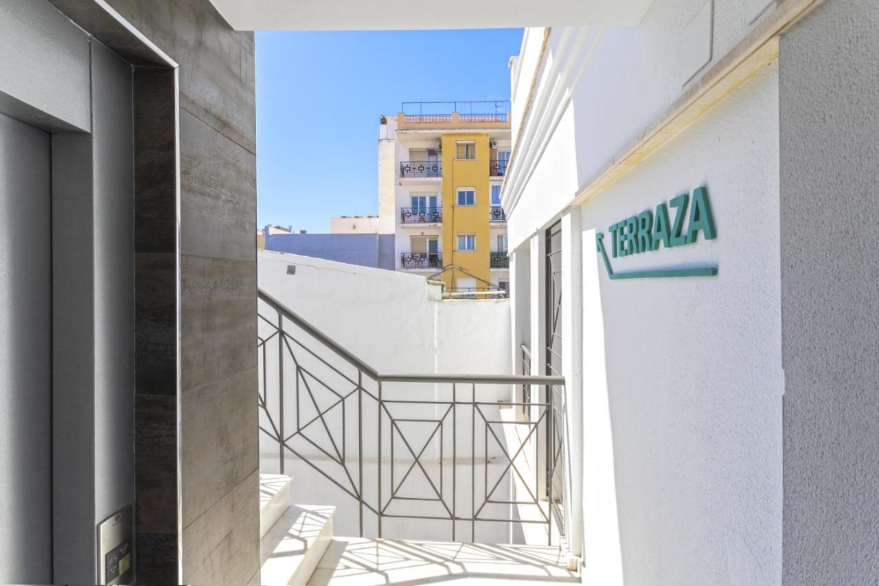 Malaga Rivas 34 Suites Homes Экстерьер фото
