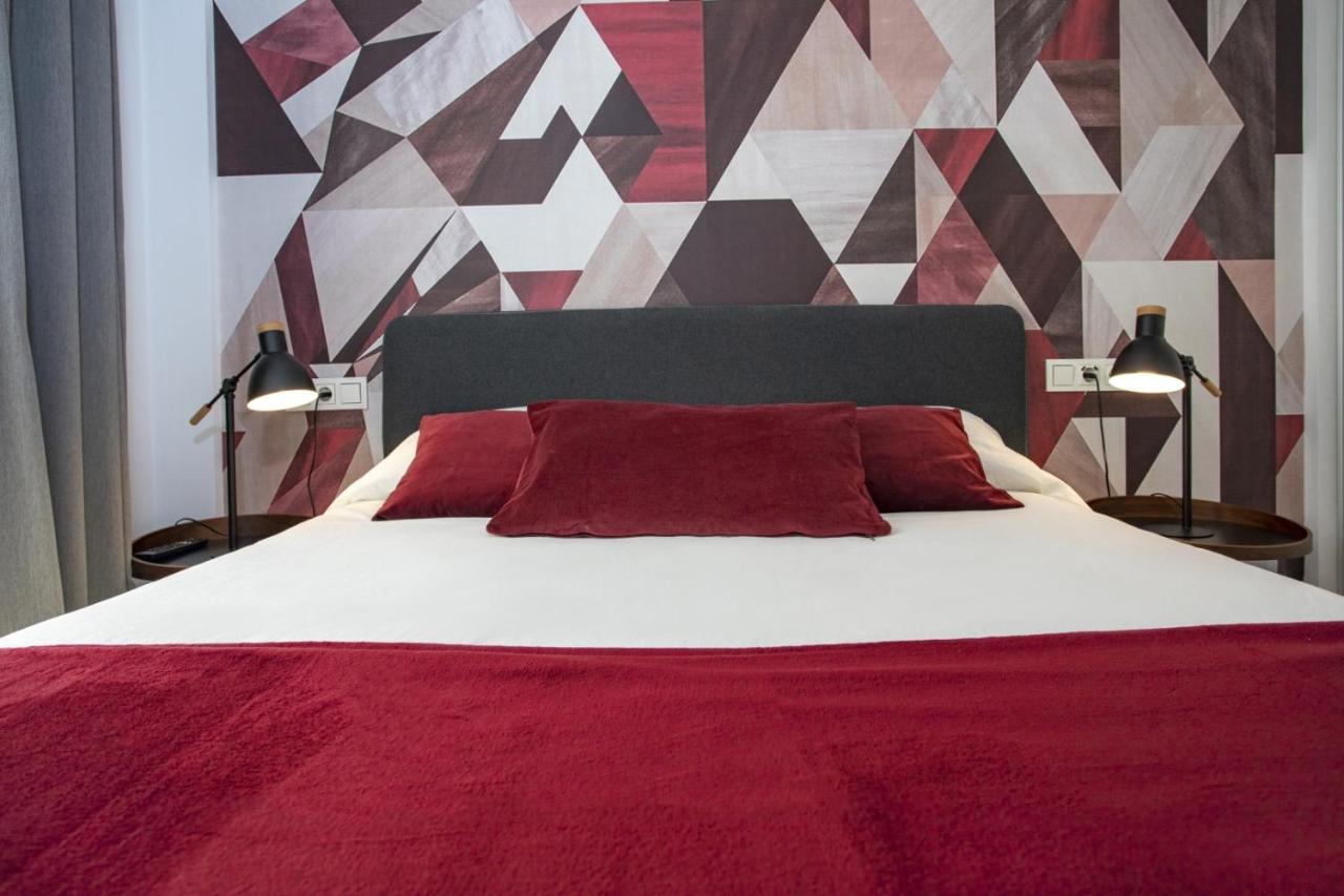 Malaga Rivas 34 Suites Homes Экстерьер фото