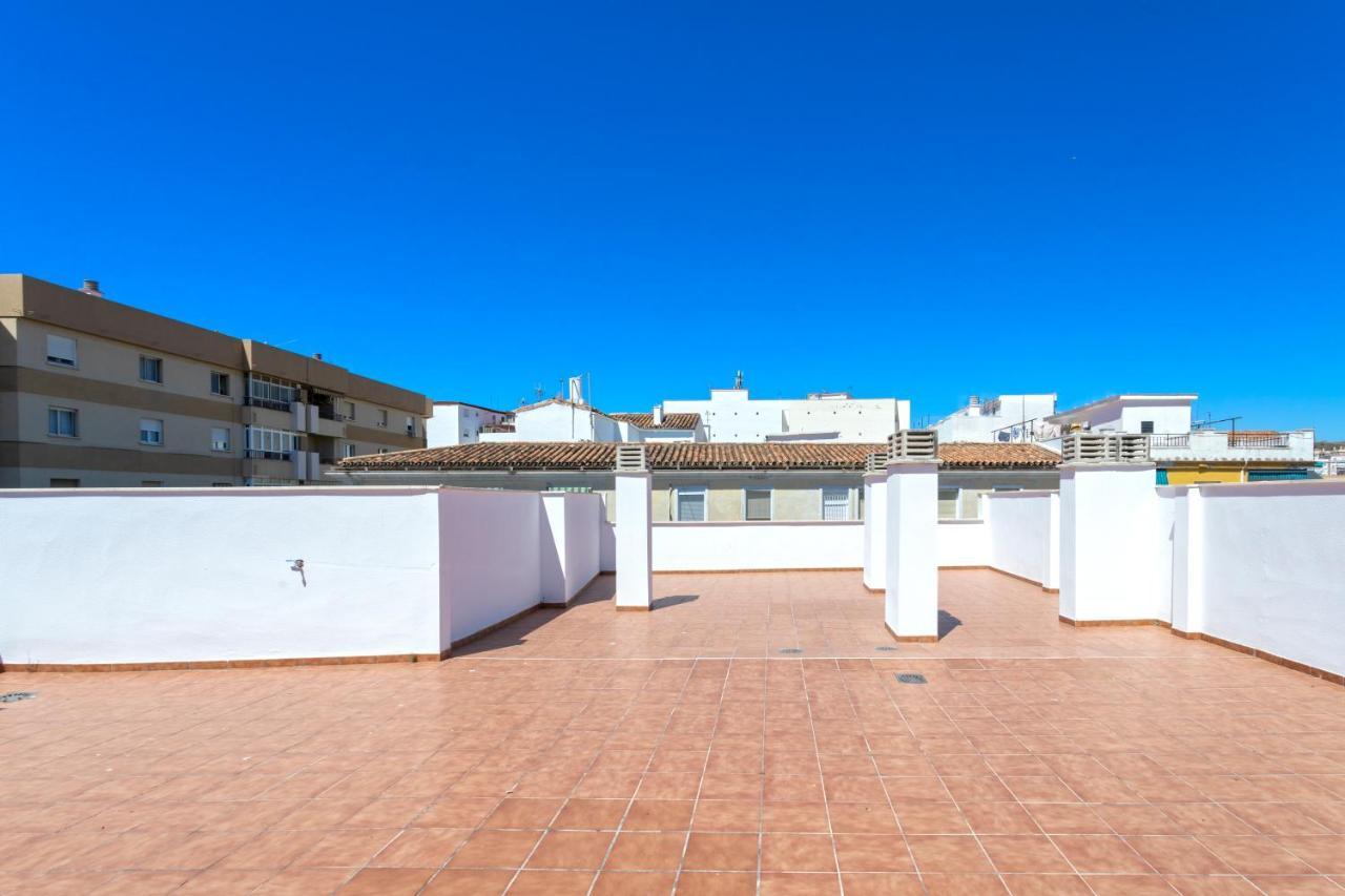 Malaga Rivas 34 Suites Homes Экстерьер фото